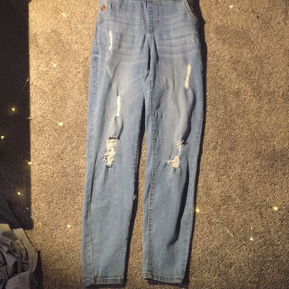 Overalls - Picture 2 of 3